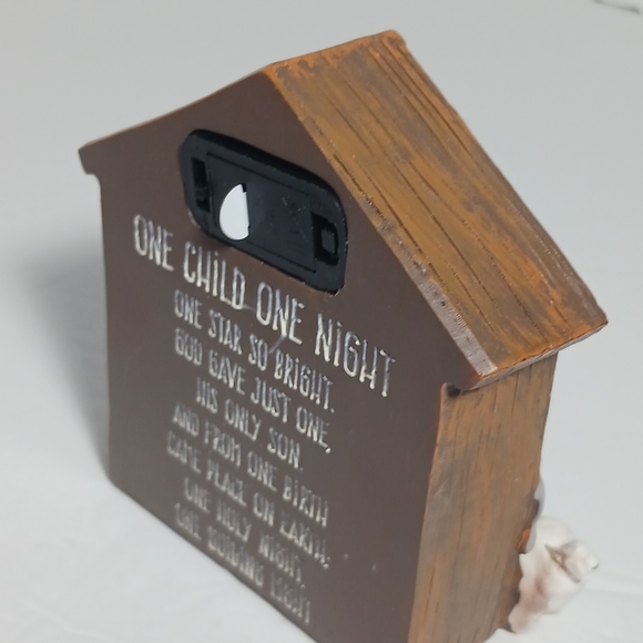 Dicksons Christmas Collection Nativity Resin Figurine 4" Christmas Figurines - Picture 6 of 6